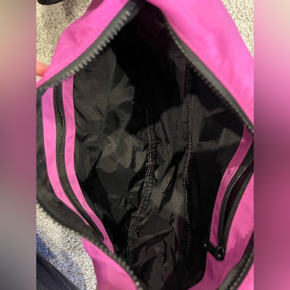 BAGGU NWT Medium Nylon Crescent Bag Extra Pink - Picture 11 of 11